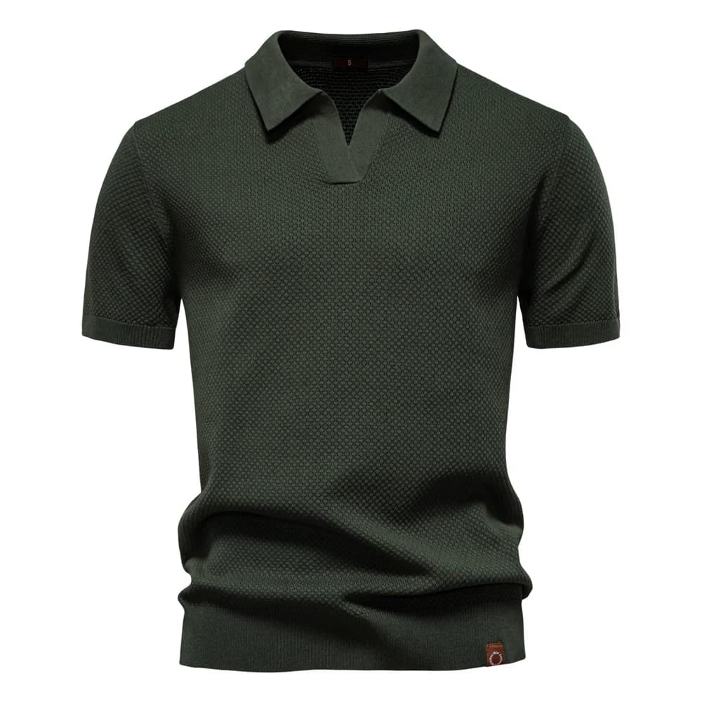 Camisa Polo Masculina com Gola Aberta - Textura Minimalista