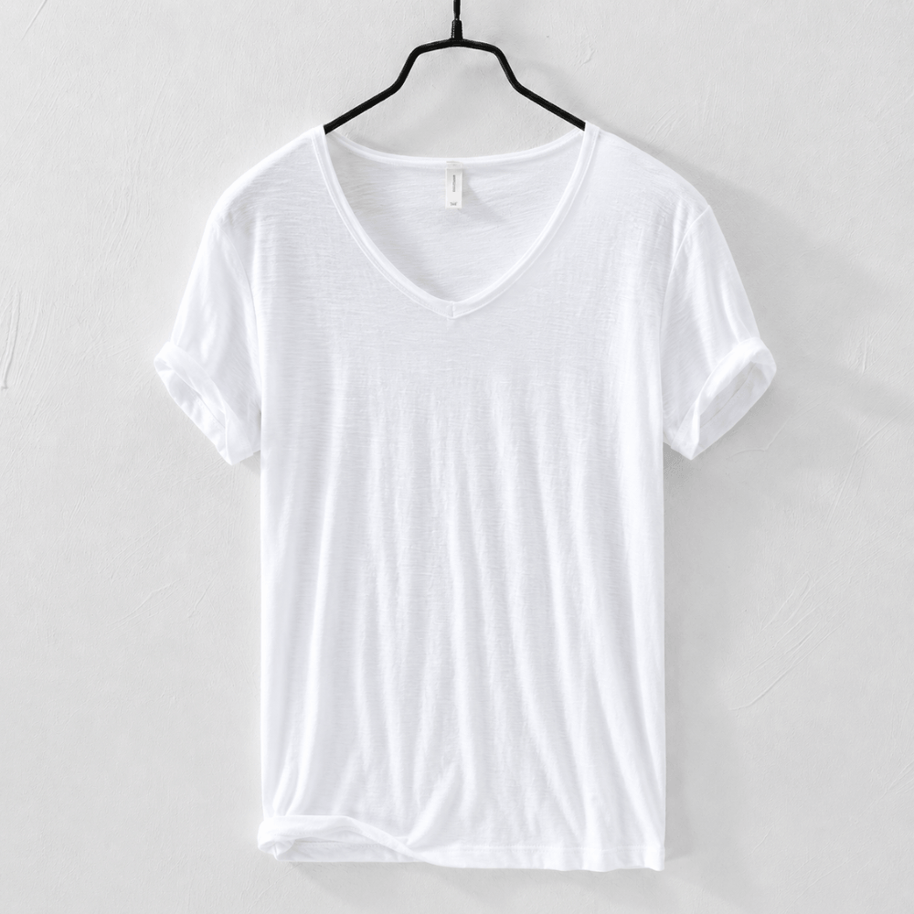 Camiseta Masculina Gola V Slim Vila Velha