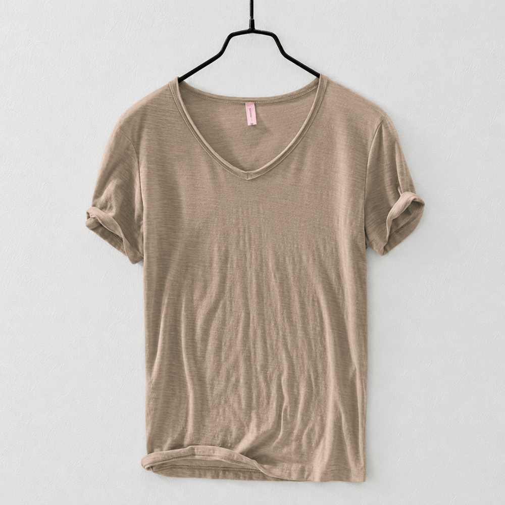 Camiseta Masculina Gola V Slim Vila Velha