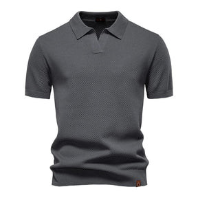 Camisa Polo Masculina com Gola Aberta - Textura Minimalista