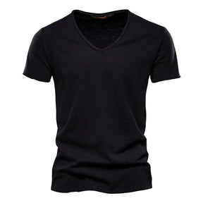 Camiseta masculina manga curta preta, gola V slim em algodão – estilo casual