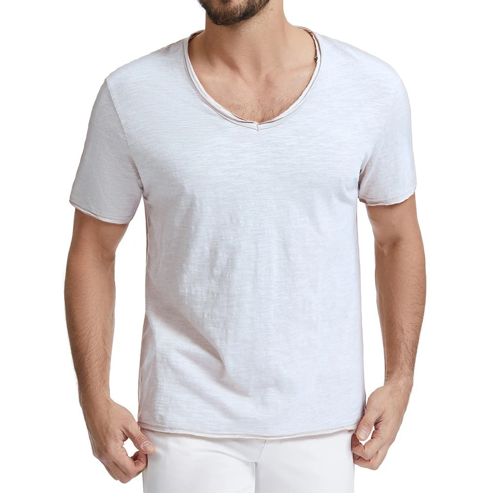 Camiseta Masculina Gola V Slim Vila Velha