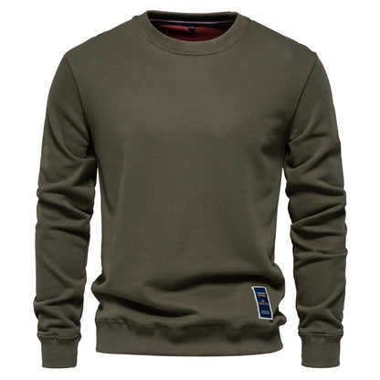 Moletom masculino liso verde militar com gola careca e etiqueta na barra