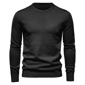 Pulôver masculino preto de tricô com gola redonda