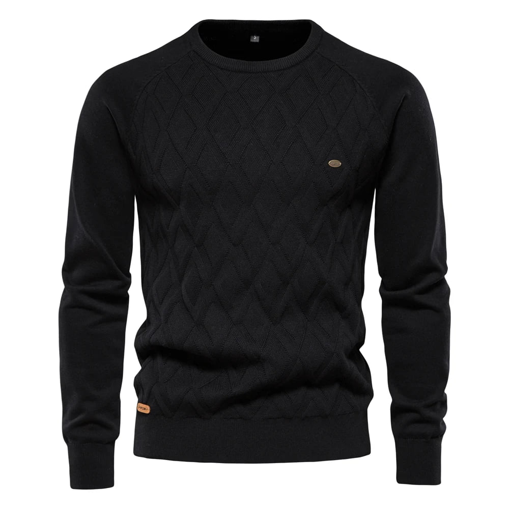 Suéter masculino preto com gola redonda e textura em losangos – algodão tricotado casual clássico