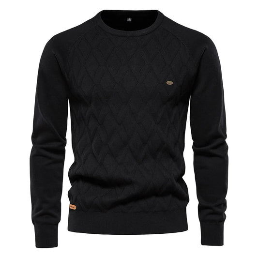 Suéter masculino preto com gola redonda e textura em losangos – algodão tricotado casual clássico
