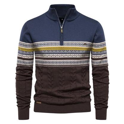 Suéter masculino com estampa nórdica, gola alta com zíper, nas cores azul jeans, e cinza com detalhes brancos