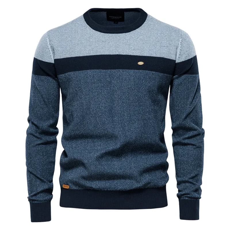 Suéter masculino tricolor azul com listras horizontais e gola redonda, estilo casual