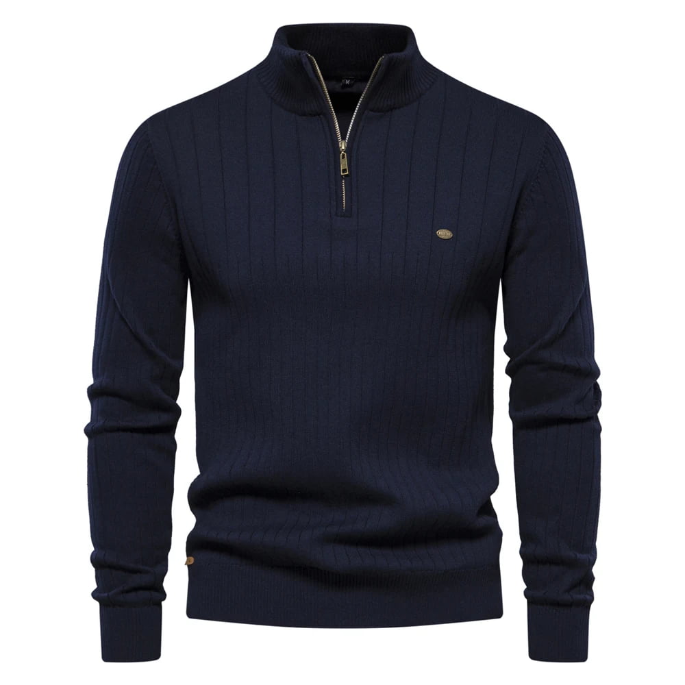 Suéter masculino azul marinho com gola alta e zíper – tricô canelado com textura vertical