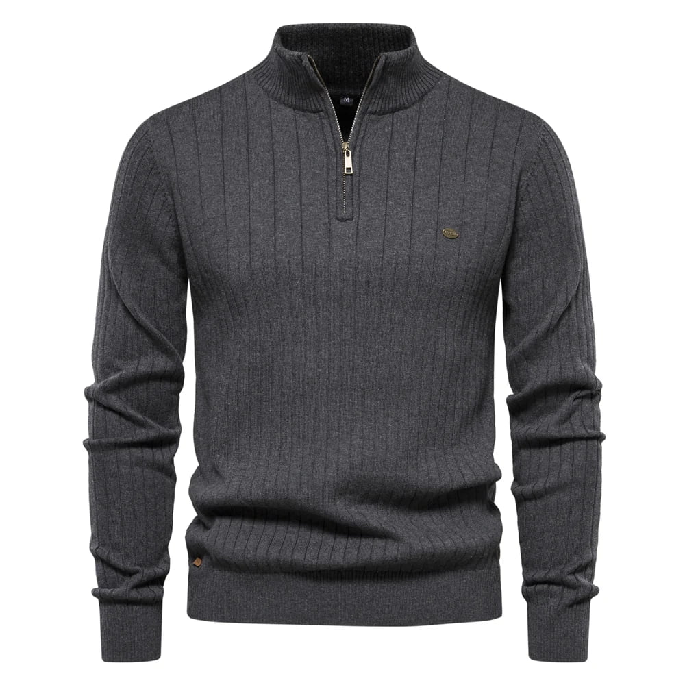 Suéter masculino cinza escuro com gola alta e zíper – tricô canelado com textura vertical