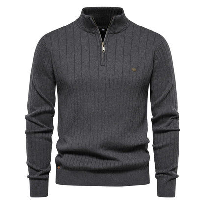 Suéter masculino cinza escuro com gola alta e zíper – tricô canelado com textura vertical
